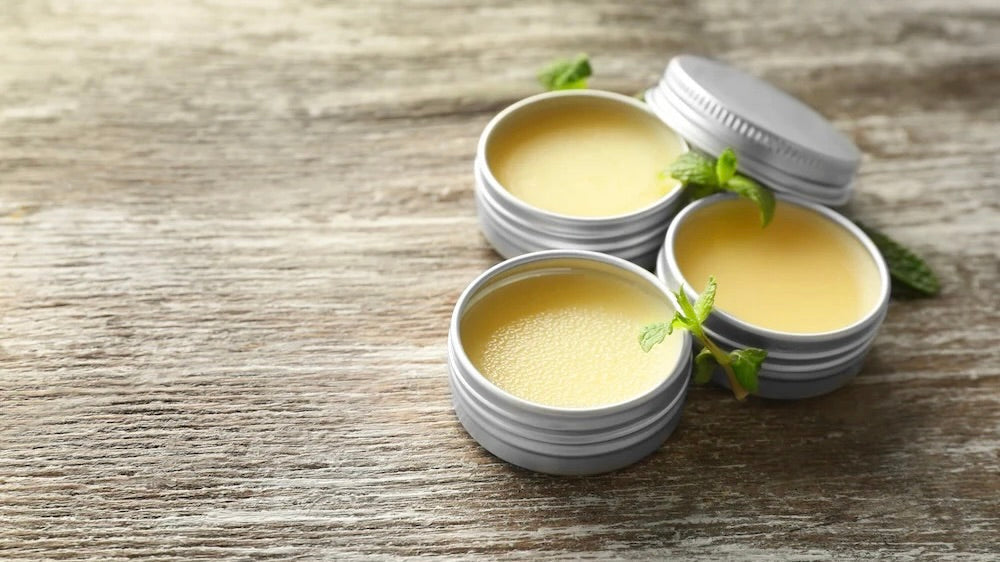 DIY Beeswax & Honey Lip Balm