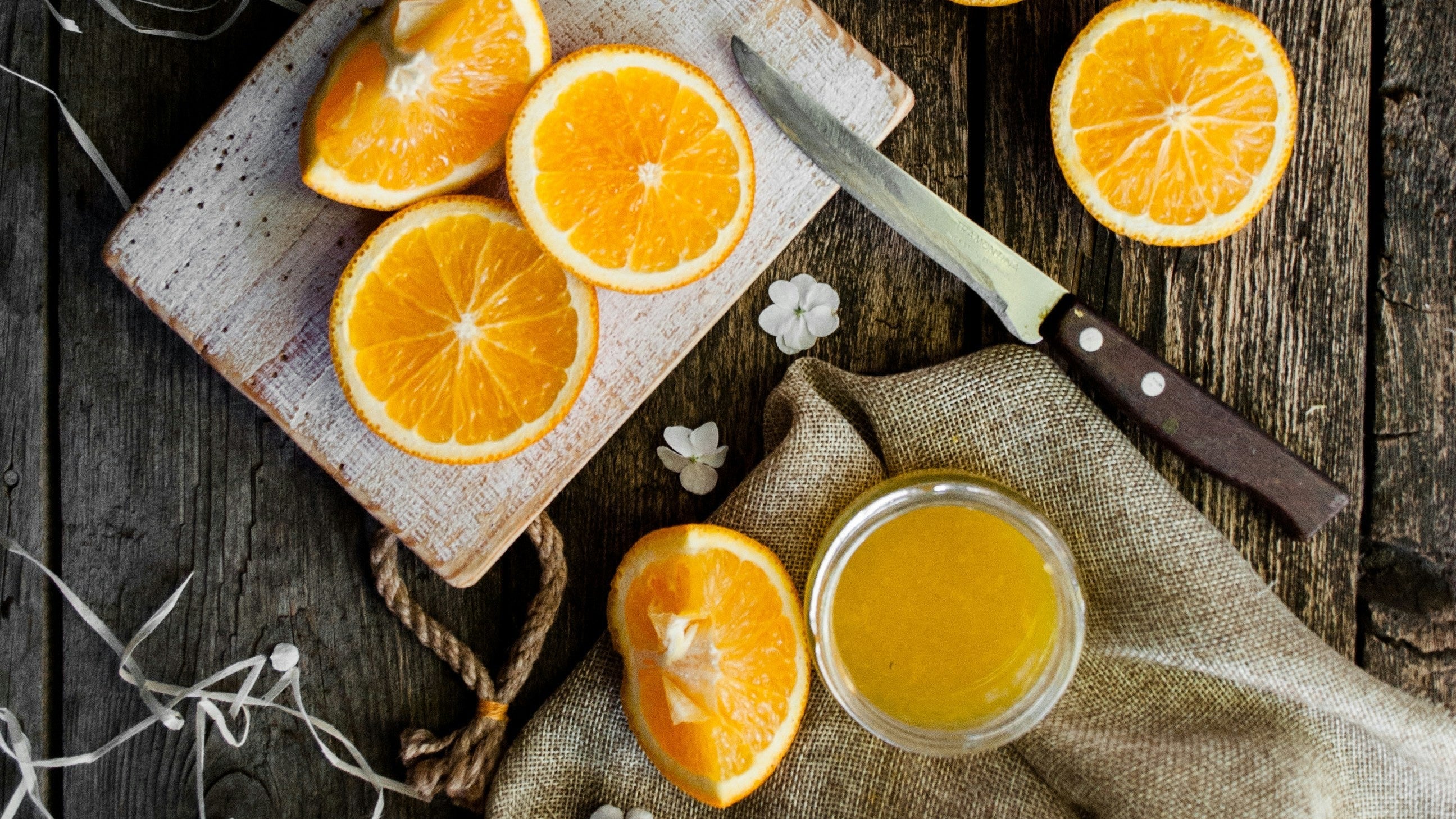 Hot Honey Citrus Cocktail