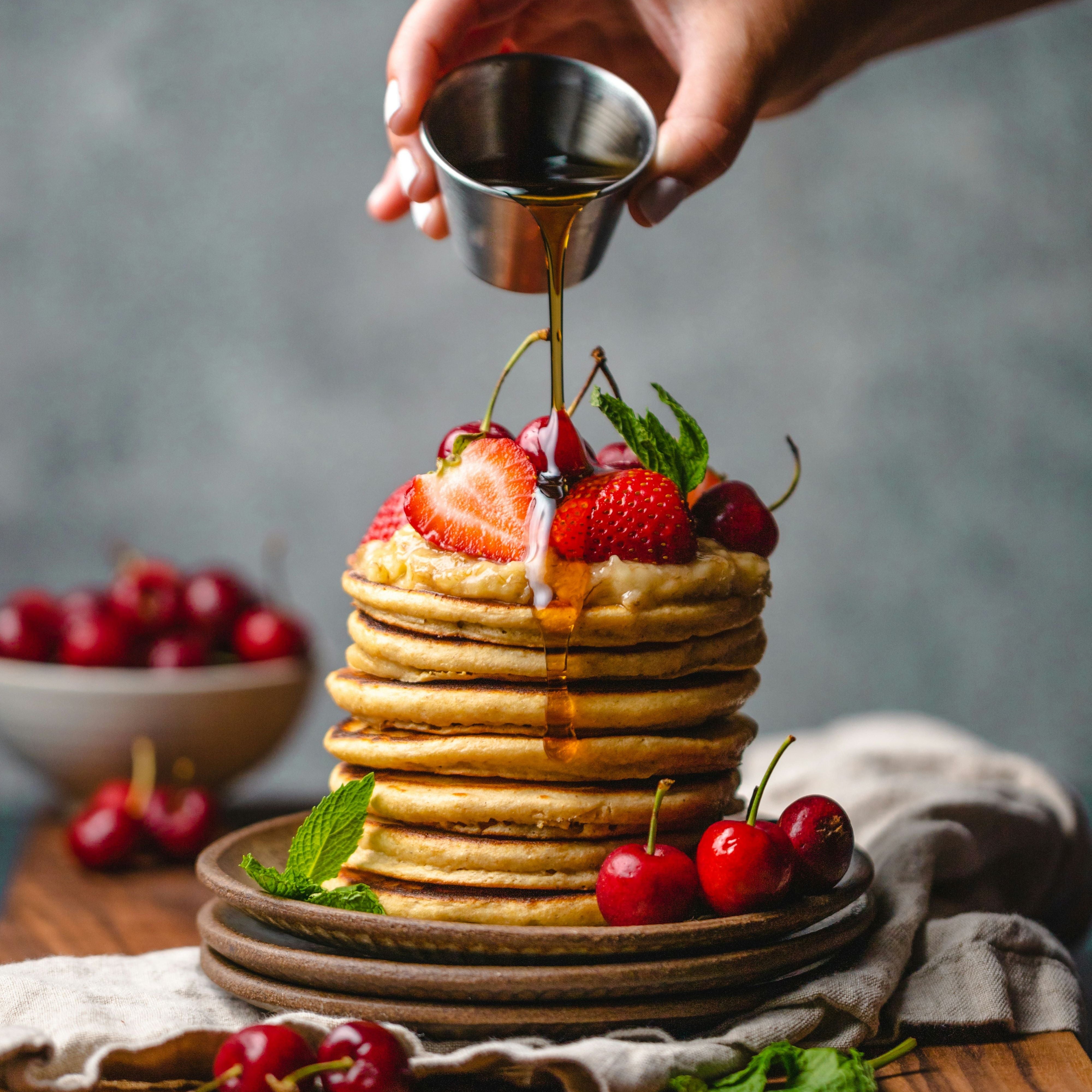 Quart - Amber Rich Vermont Maple Syrup - Bread Loaf View Farm