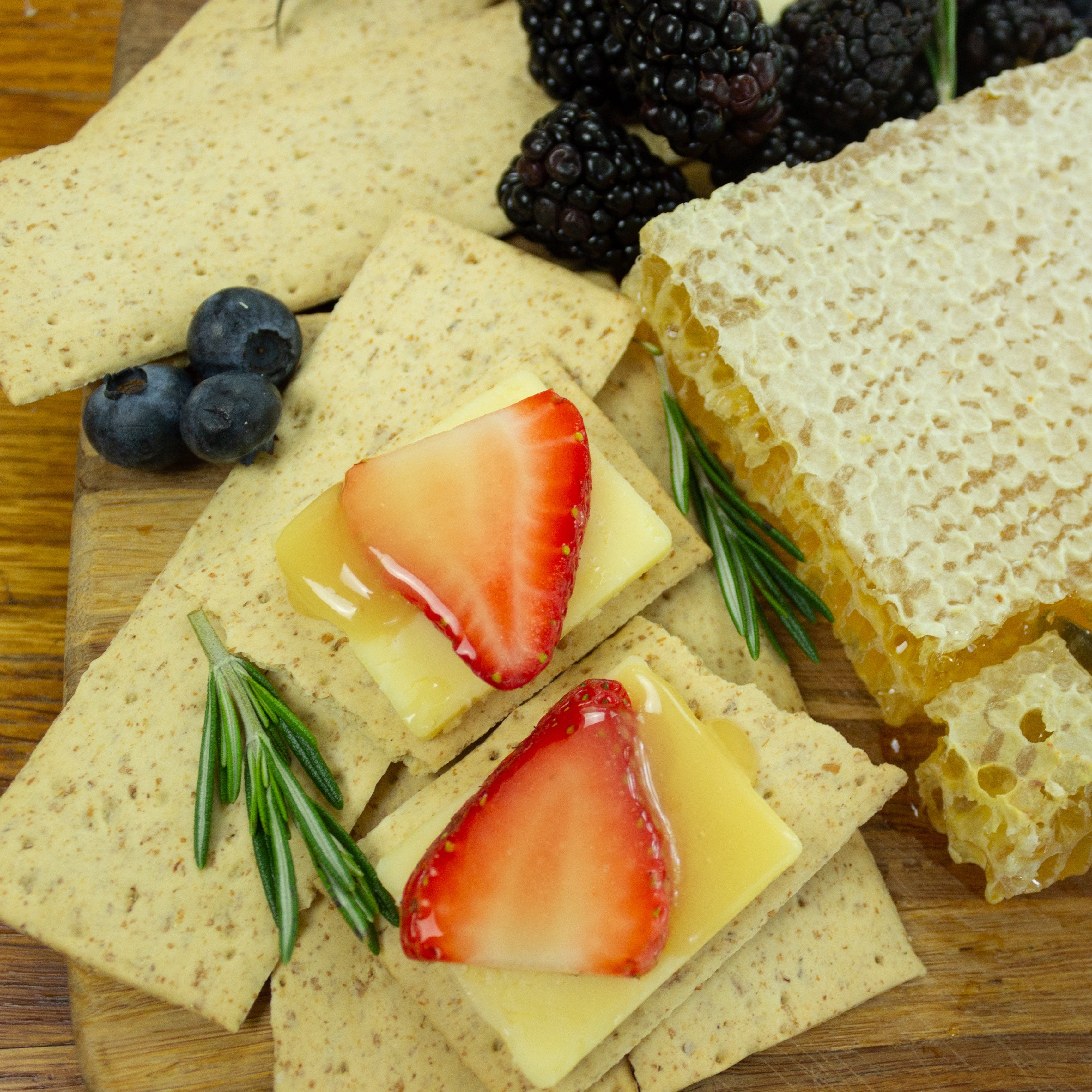 Hickory & Maple Smoked Vermont Cheese - 8 oz - Sugarbush Farm