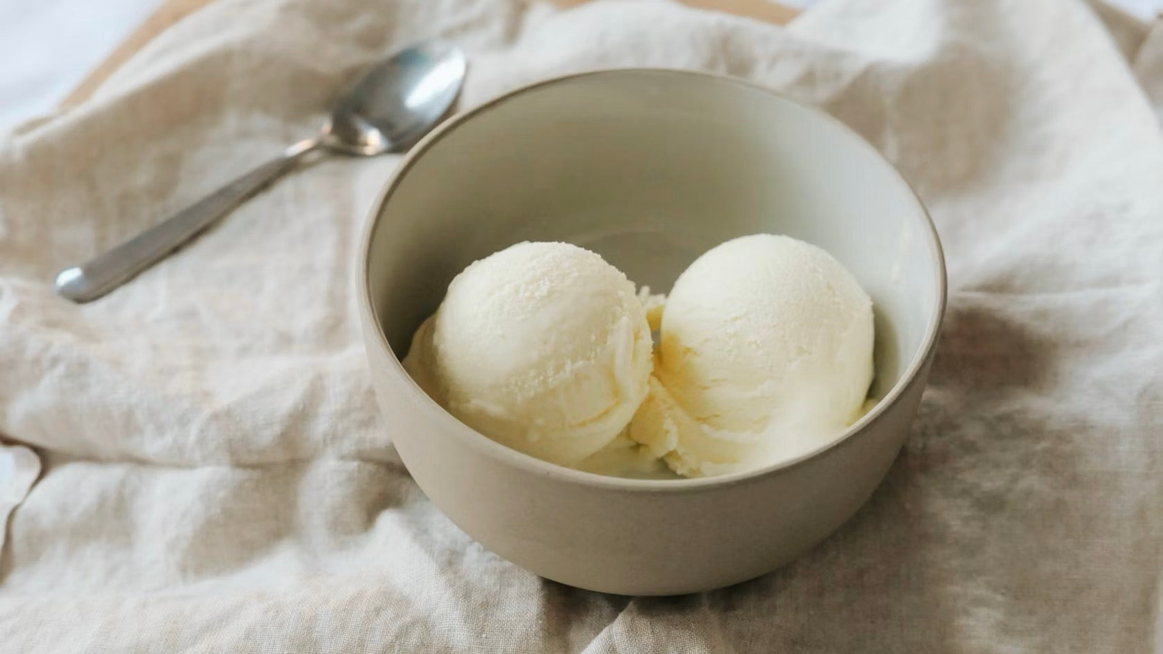 No-Churn Honey Ice Cream
