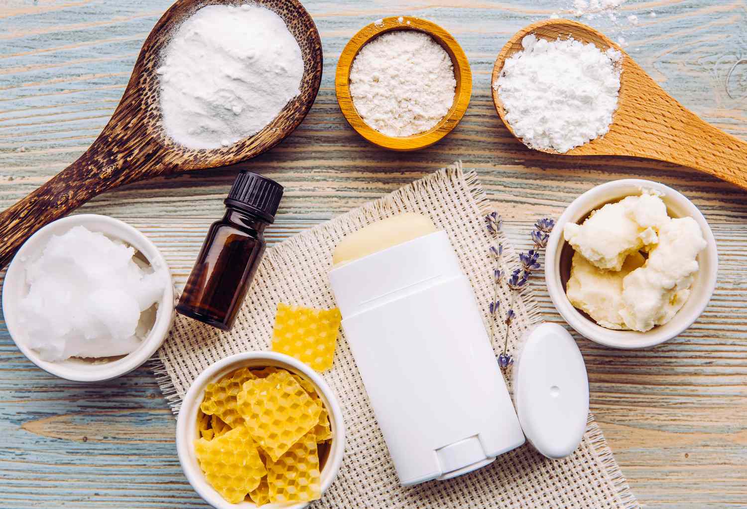 DIY Natural Beeswax Deodorant