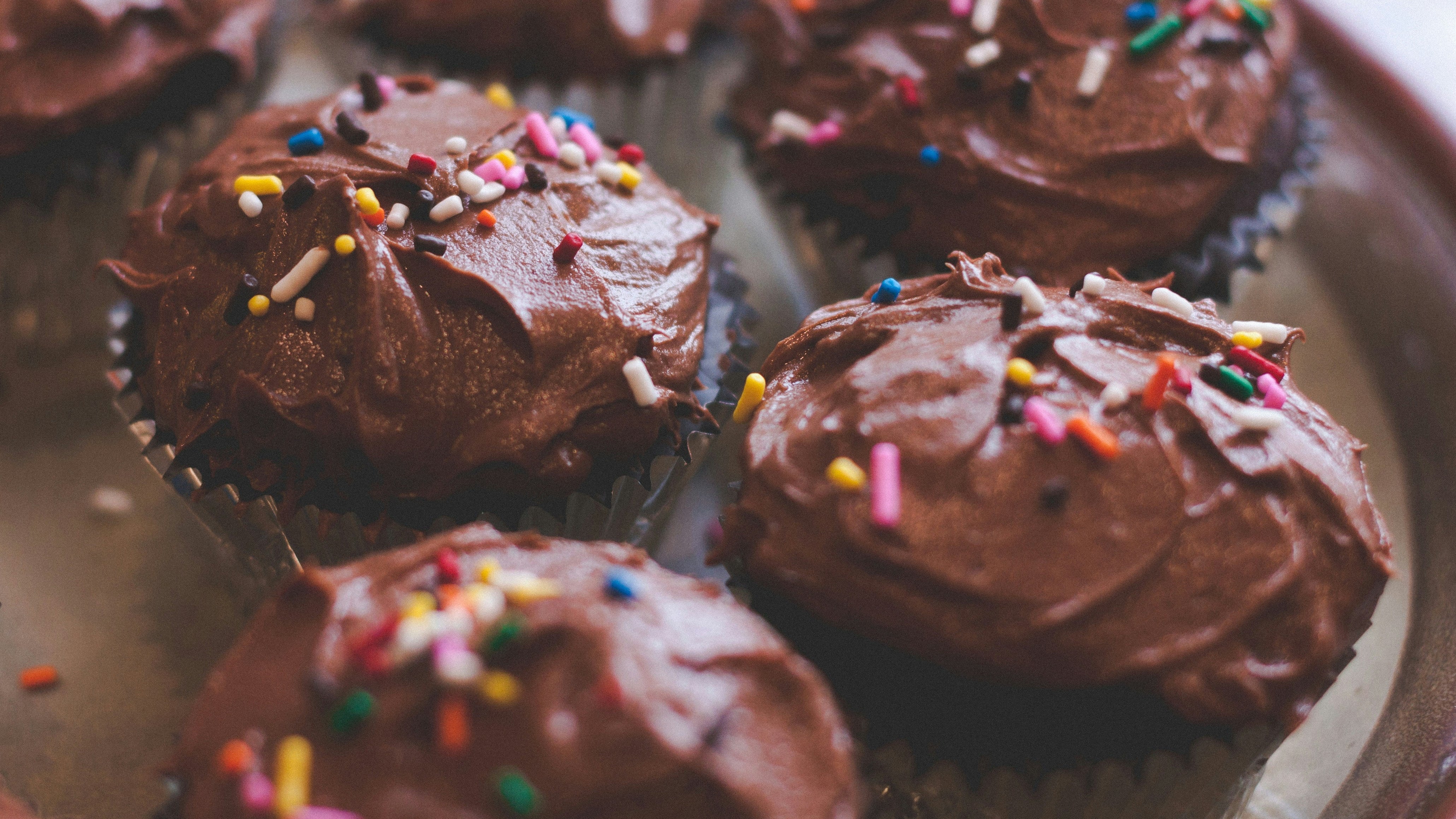 Honey-Sweetened Chocolate Cupcakes